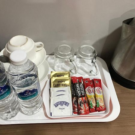 Grand Village Inn パンタイ・サナング エクステリア 写真